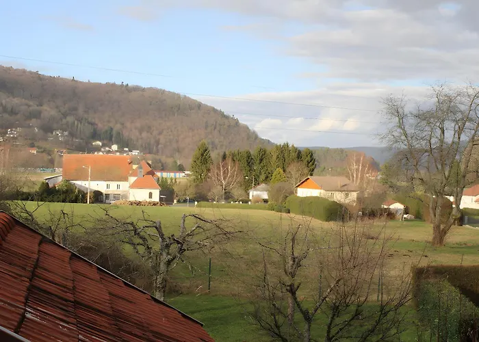 Les Boutons D'or Apartmán Saint-Nabord